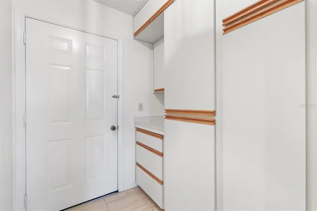 $285,000 | 10195 Southeast 178th Place, Summerfield, FL 34491