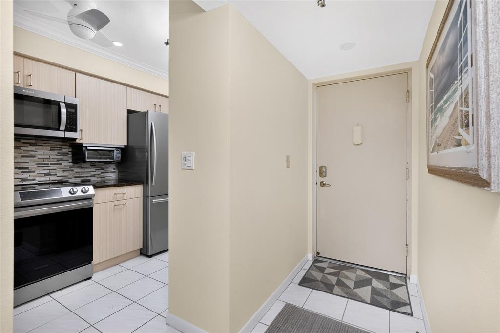 1591 Beach Road, Unit 407 Englewood, FL 34223 - Photo 11 of 58