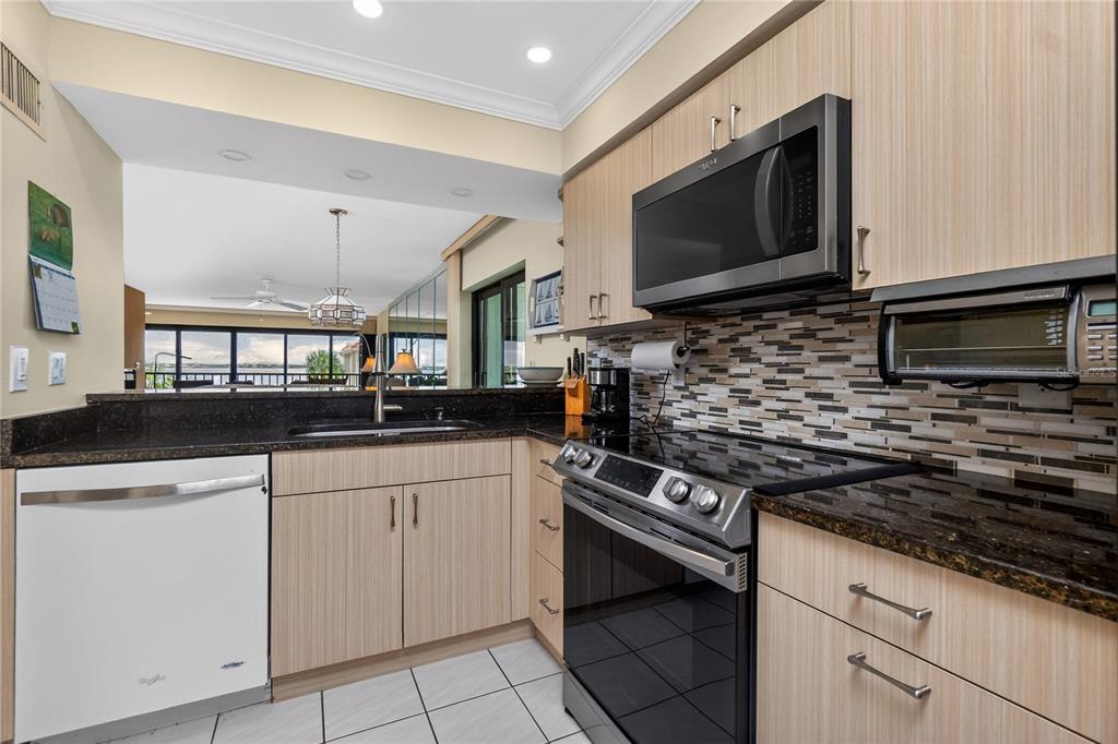 1591 Beach Road, Unit 407 Englewood, FL 34223 - Photo 9 of 58