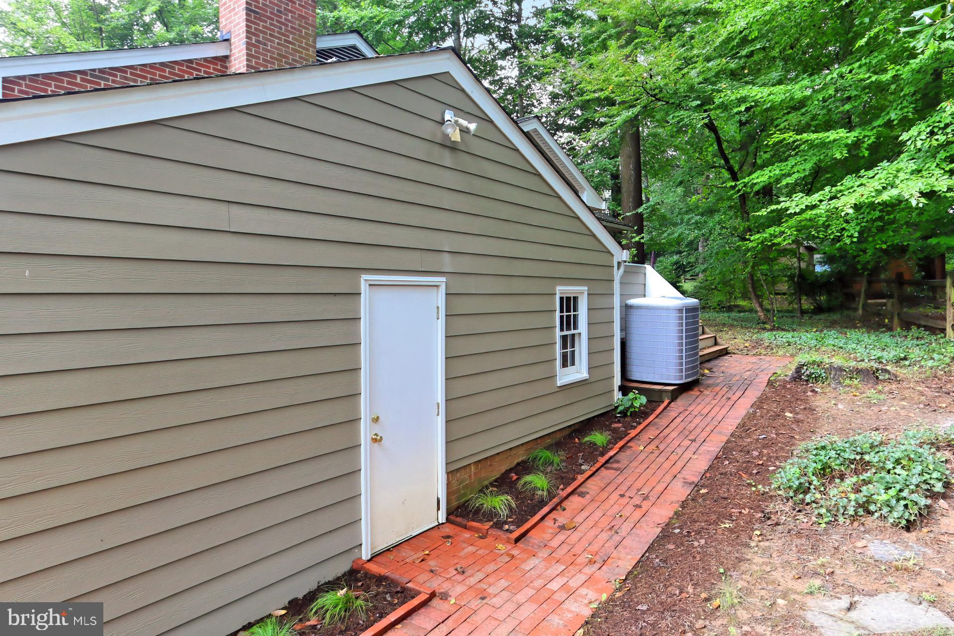 4604 Sleaford Road Annandale, VA 22003 - Photo 49 of 51 Side door to garage
