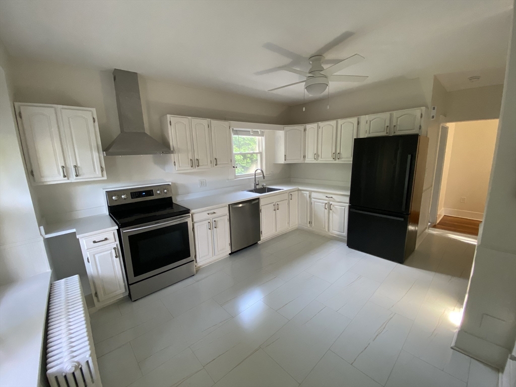 15 Linden Place, Unit 2 Dedham, MA 02026 - Photo 9 of 12