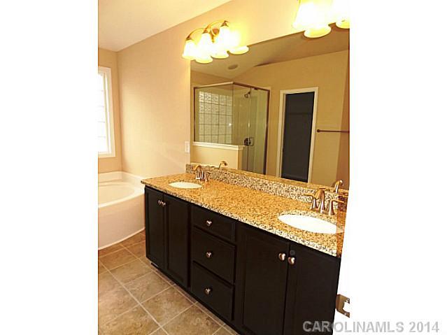 6017 Trailwater Road Charlotte, NC 28278 - Photo 14 of 16 Gallery Image 14