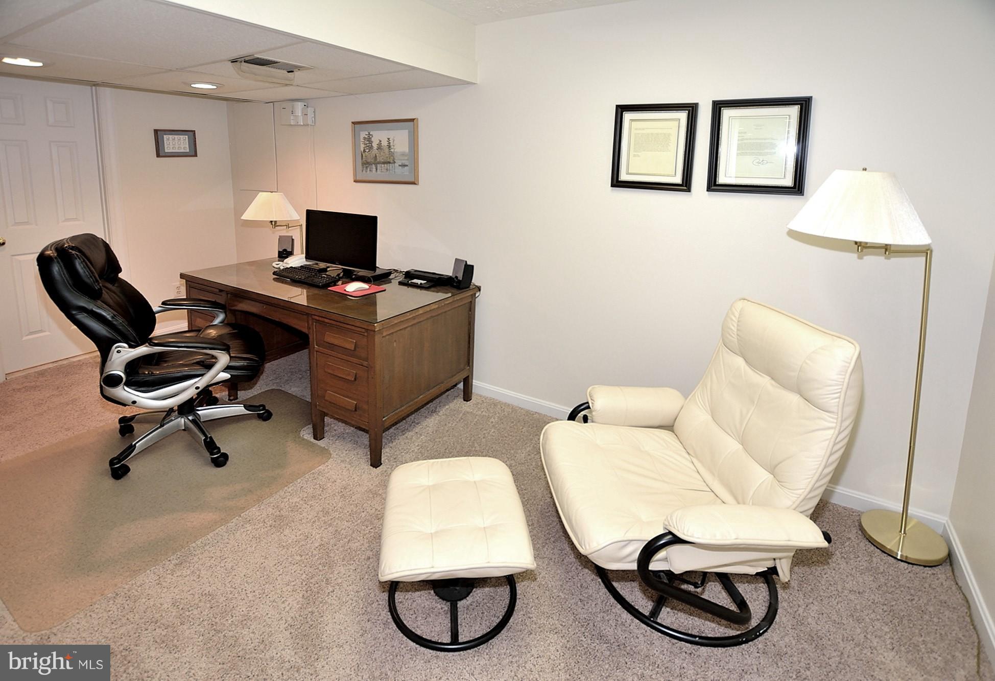 107 Rector Street Sterling, VA 20164 - Photo 21 of 29 Lower level office