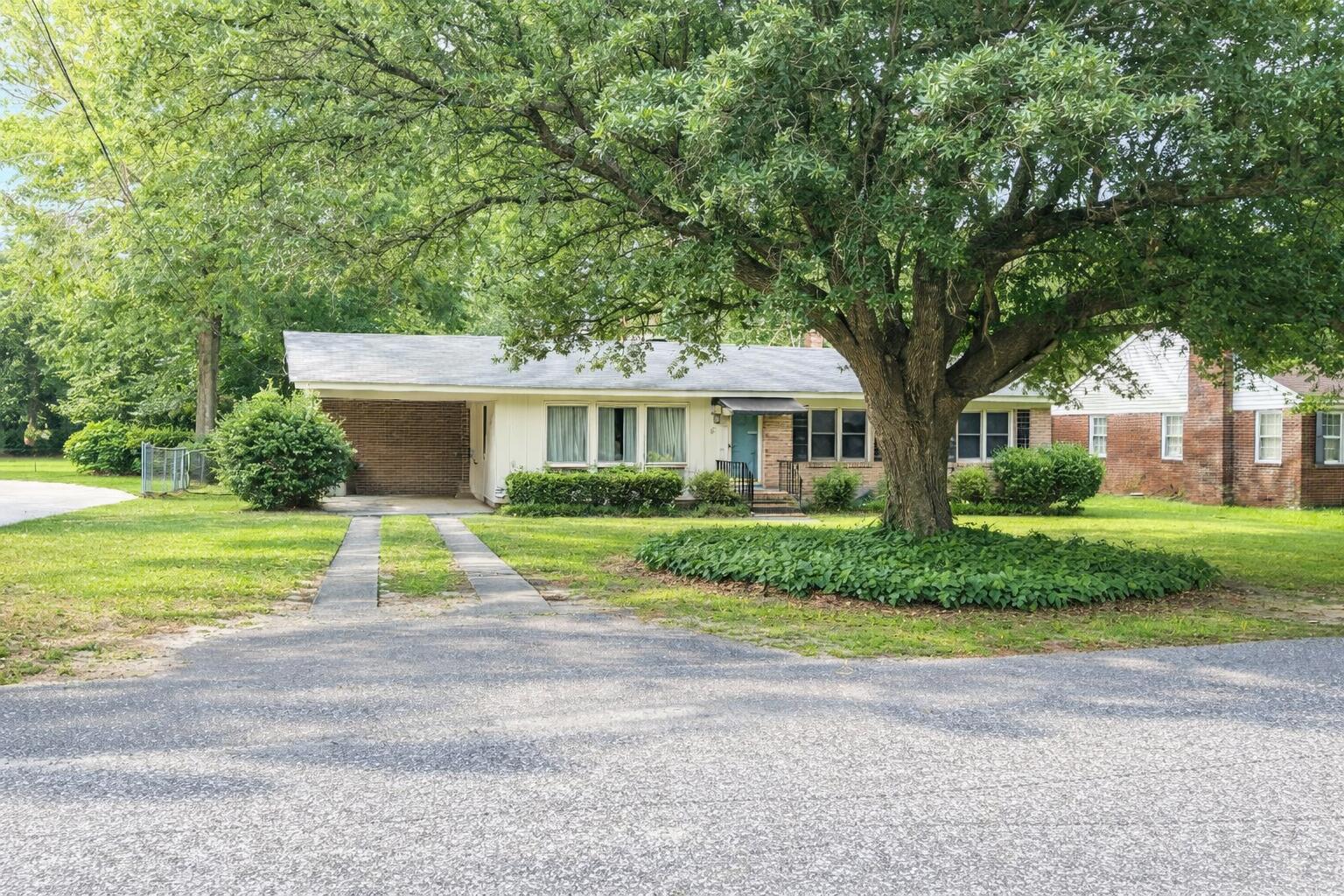17 Sam Smith Street Sumter, SC 29150 - Photo 1 of 26 Gallery Image 1