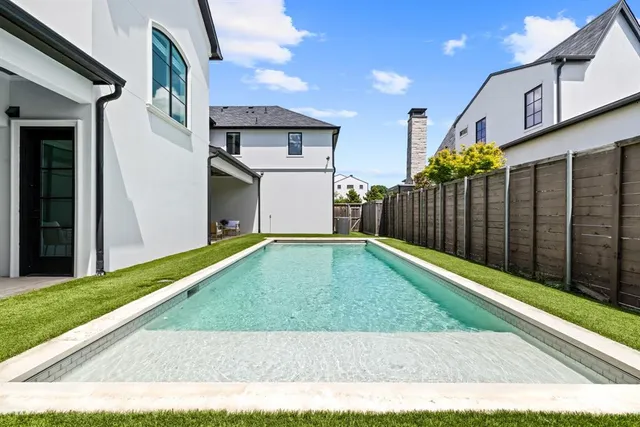 $17,000 | 11021 Royalshire Drive, Dallas, TX 75230