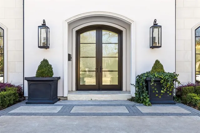 $17,000 | 11021 Royalshire Drive, Dallas, TX 75230