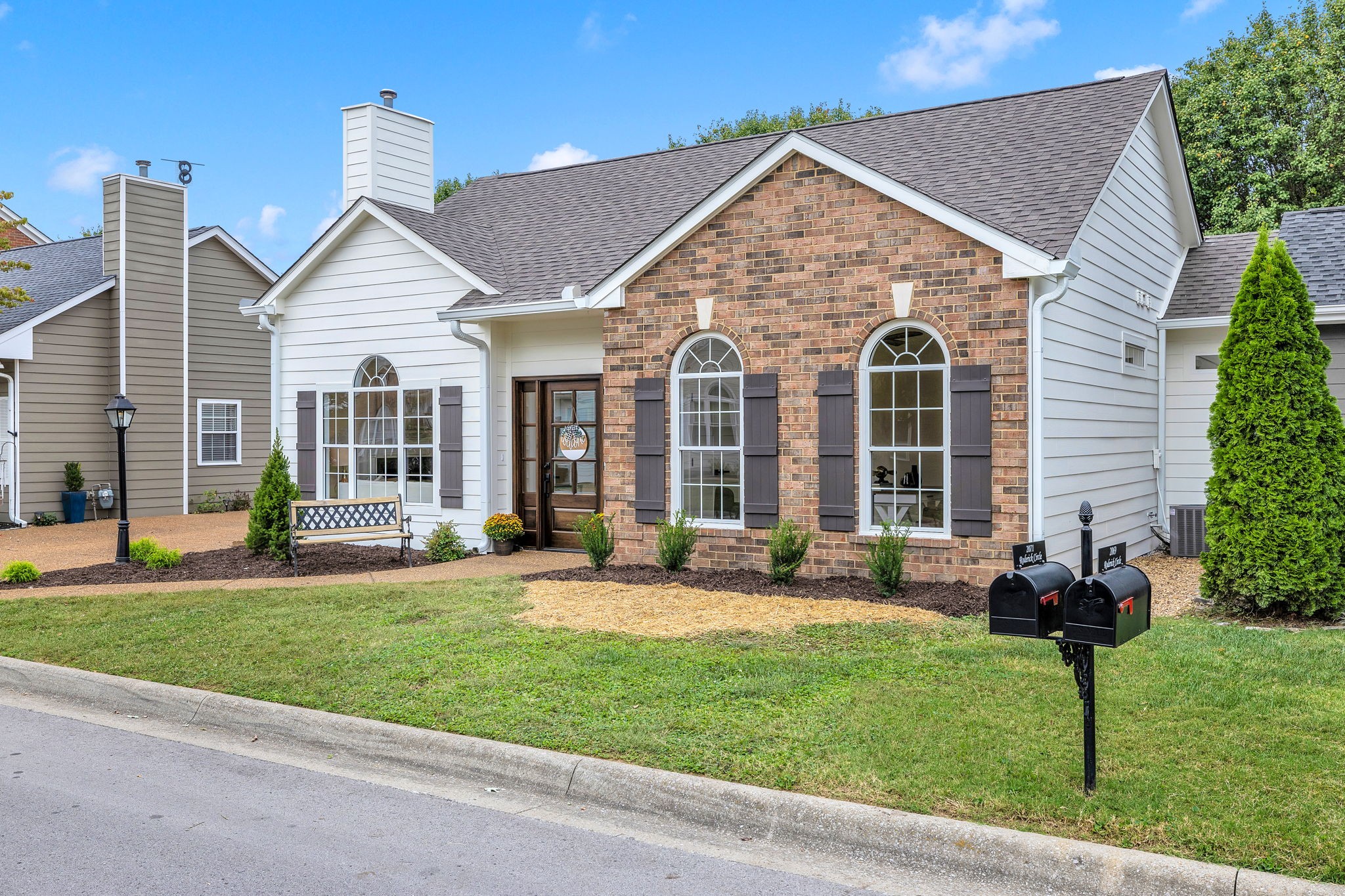 2071 Roderick Circle Franklin, TN 37064 - Photo 3 of 34 Gallery Image 3