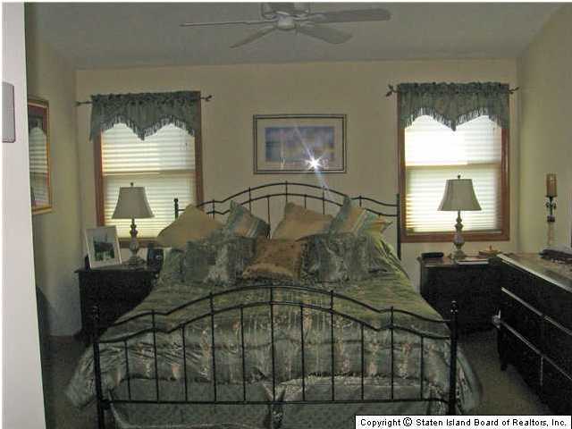 193 Willowbrook Road Staten Island, NY 10302 - Photo 4 of 8 Additional Photo