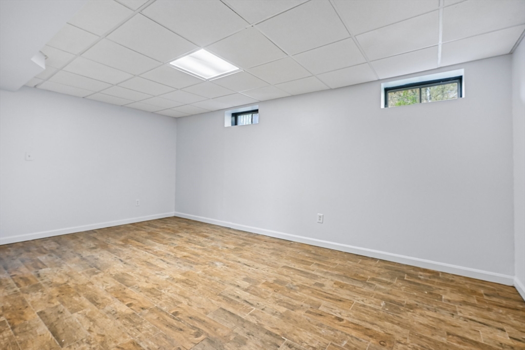 30 Clews Street Shrewsbury, MA 01545 - Photo 31 of 39