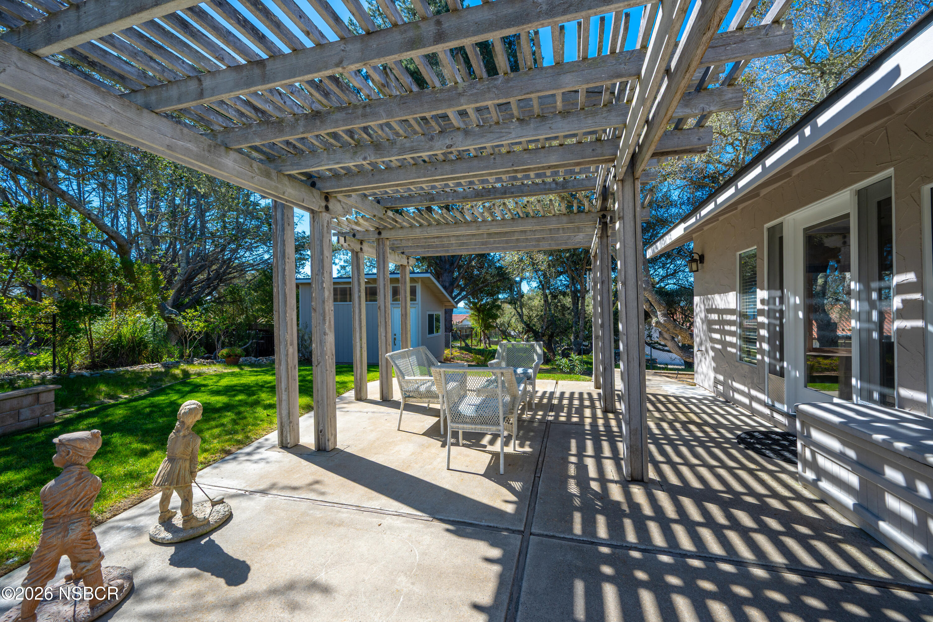 4473 Greenbrier Road Lompoc, CA 93436 - Photo 38 of 54 a view of yard with patio