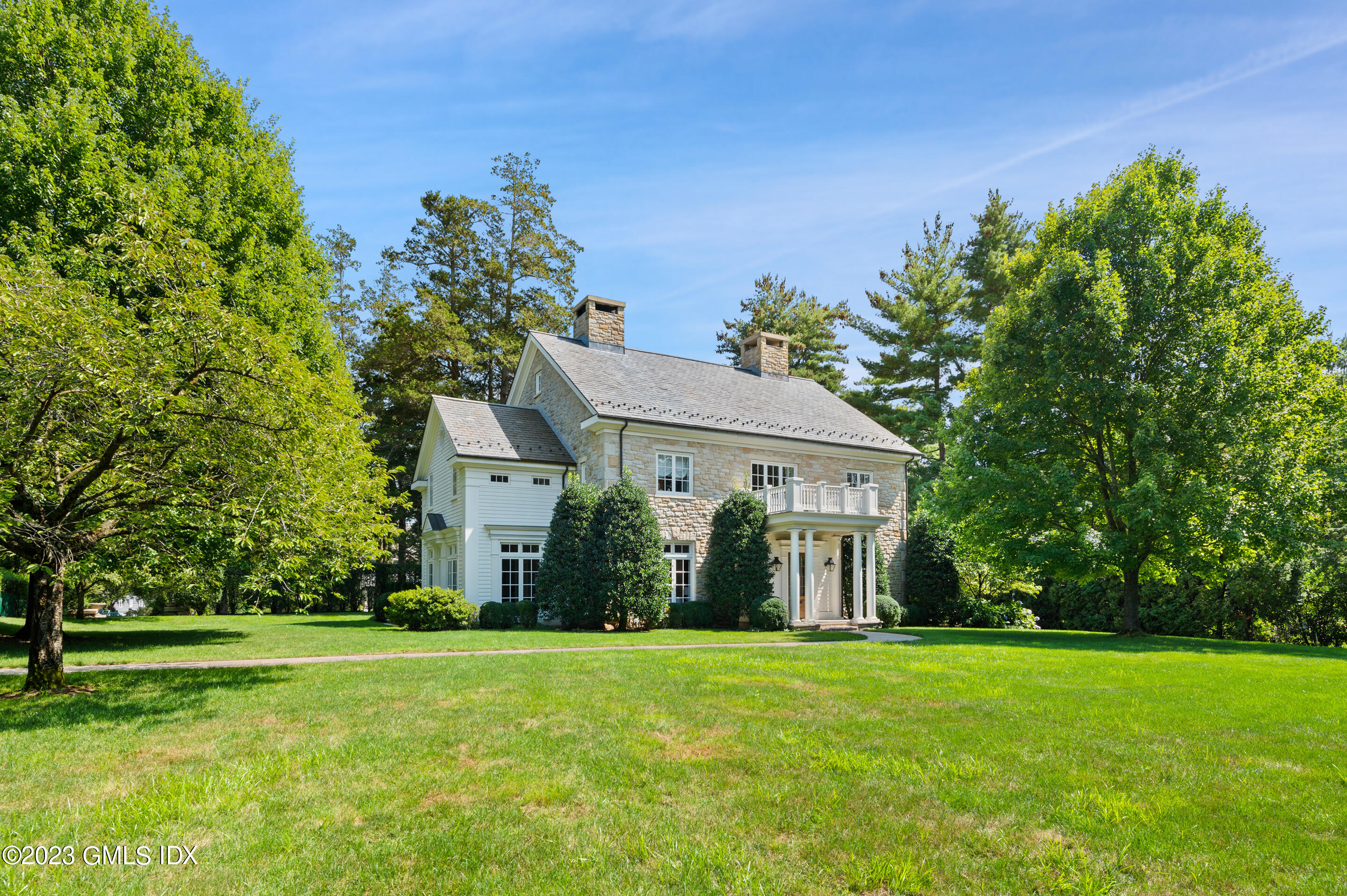 2 Martin Dale Greenwich, CT 06830 - Photo 48 of 53 a view of a house with backyard and garden