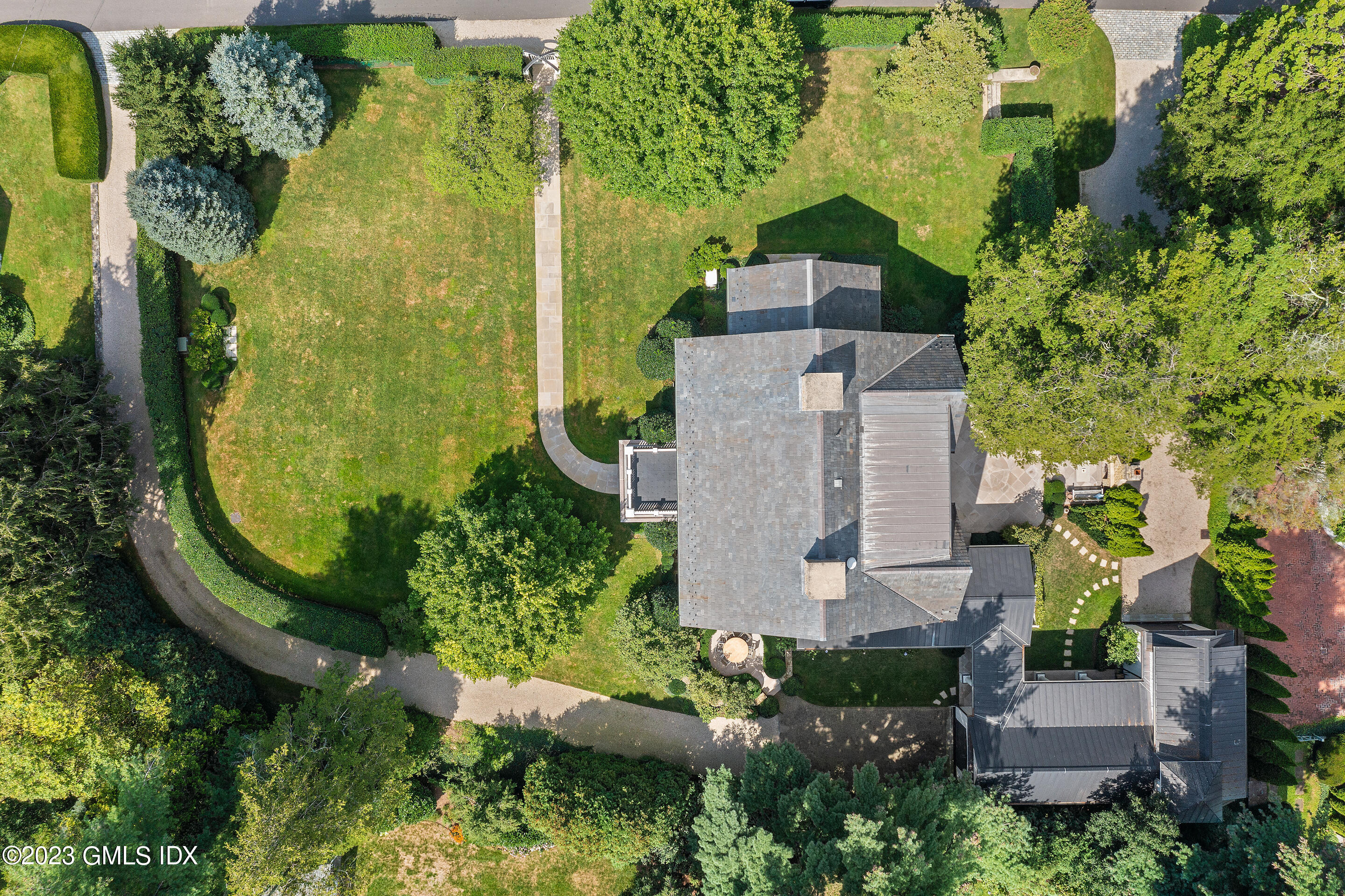 2 Martin Dale Greenwich, CT 06830 - Photo 53 of 53 an aerial view of a house with a garden