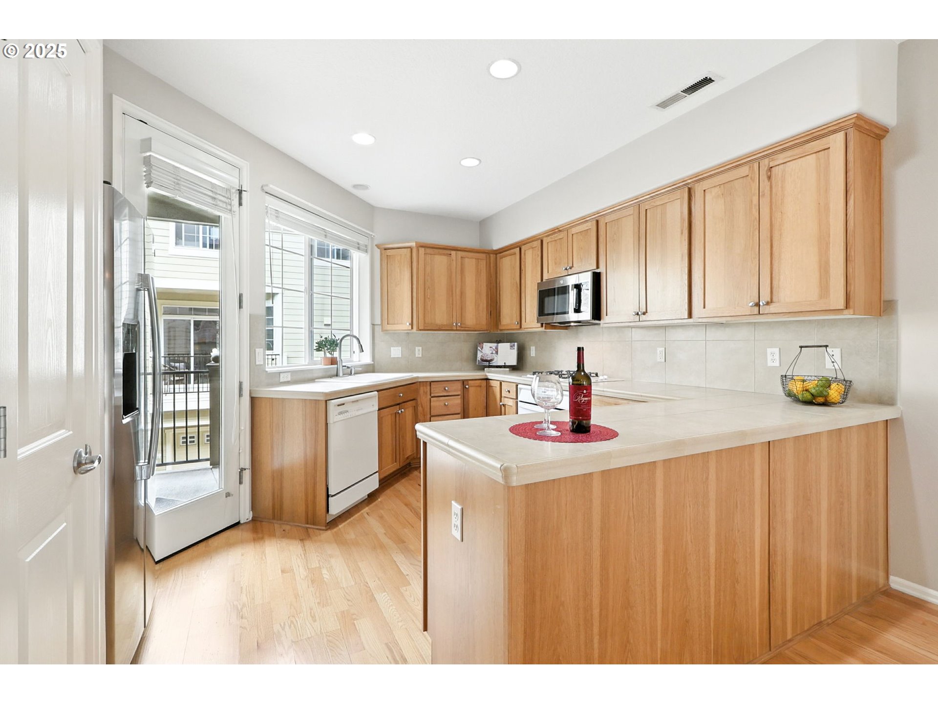 11738 Southwest Waterthrush Terrace Beaverton, OR 97007 - Photo 3 of 38