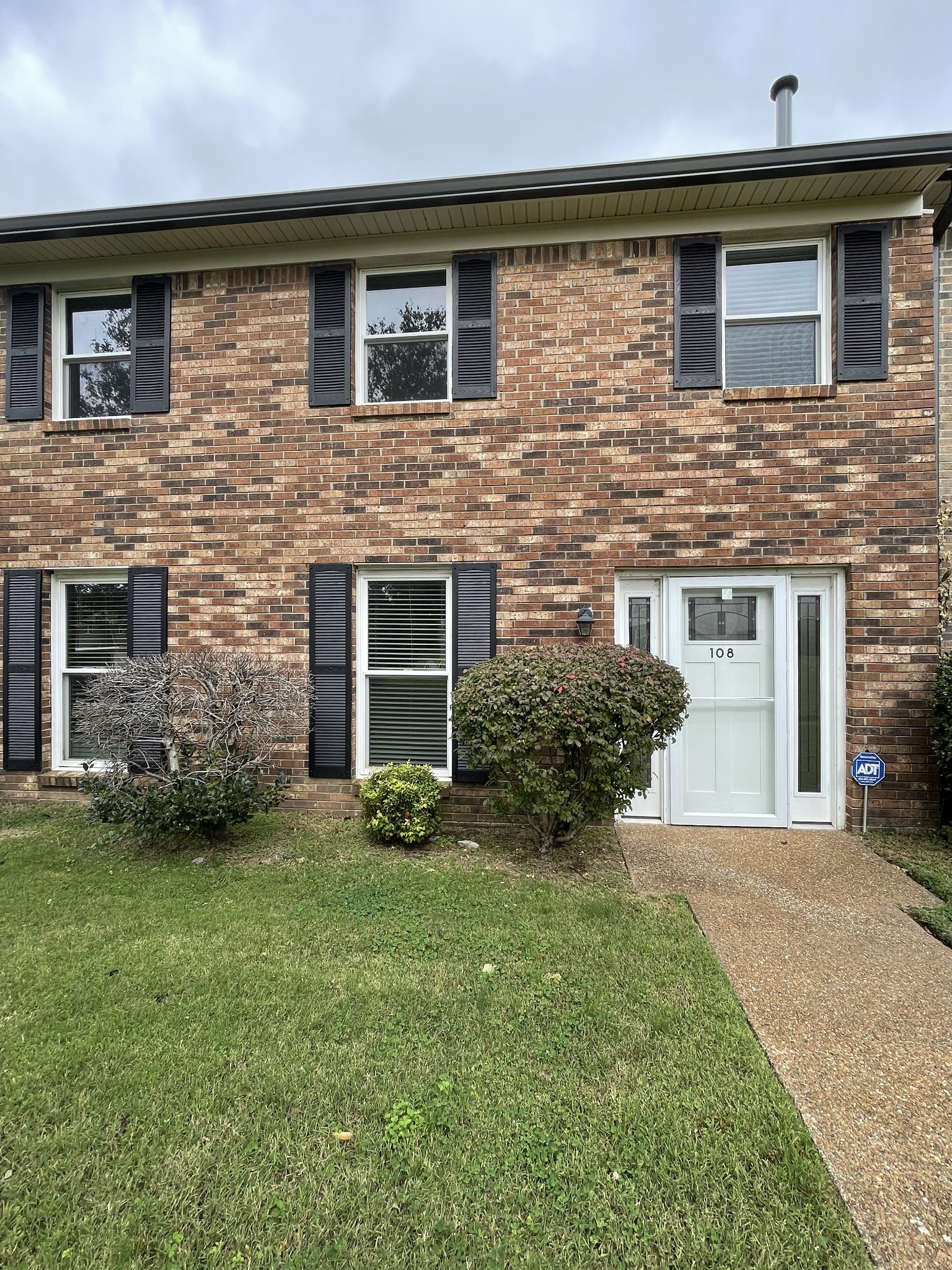 4001 Anderson Road, Unit V108 Nashville, TN 37217 - Photo 1 of 17 Gallery Image 1