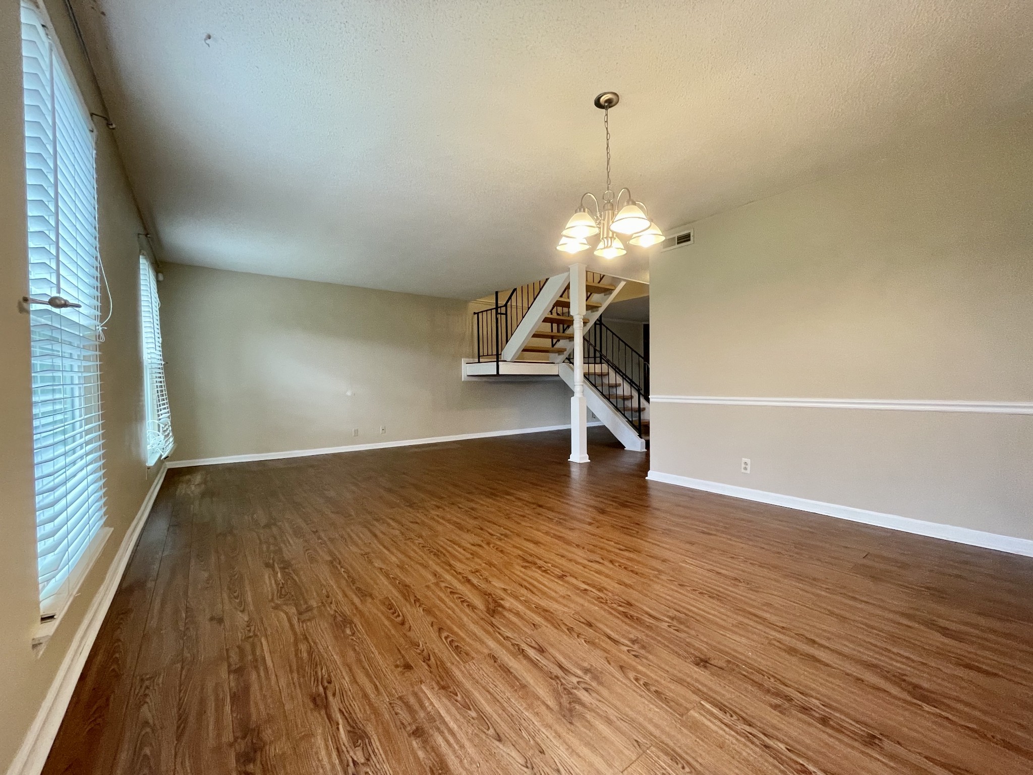 4001 Anderson Road, Unit V108 Nashville, TN 37217 - Photo 4 of 17 Gallery Image 4