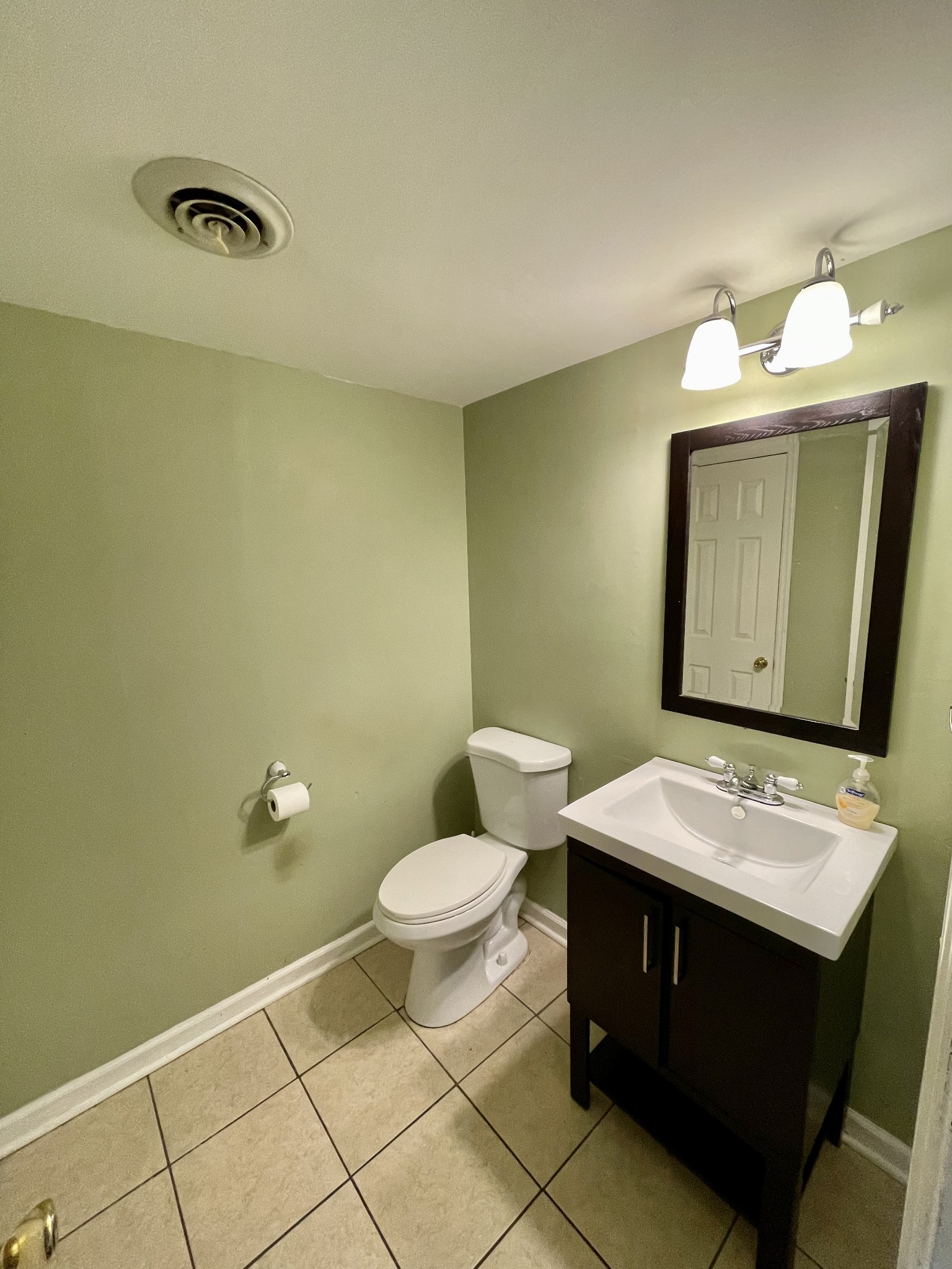 4001 Anderson Road, Unit V108 Nashville, TN 37217 - Photo 6 of 17 Gallery Image 6