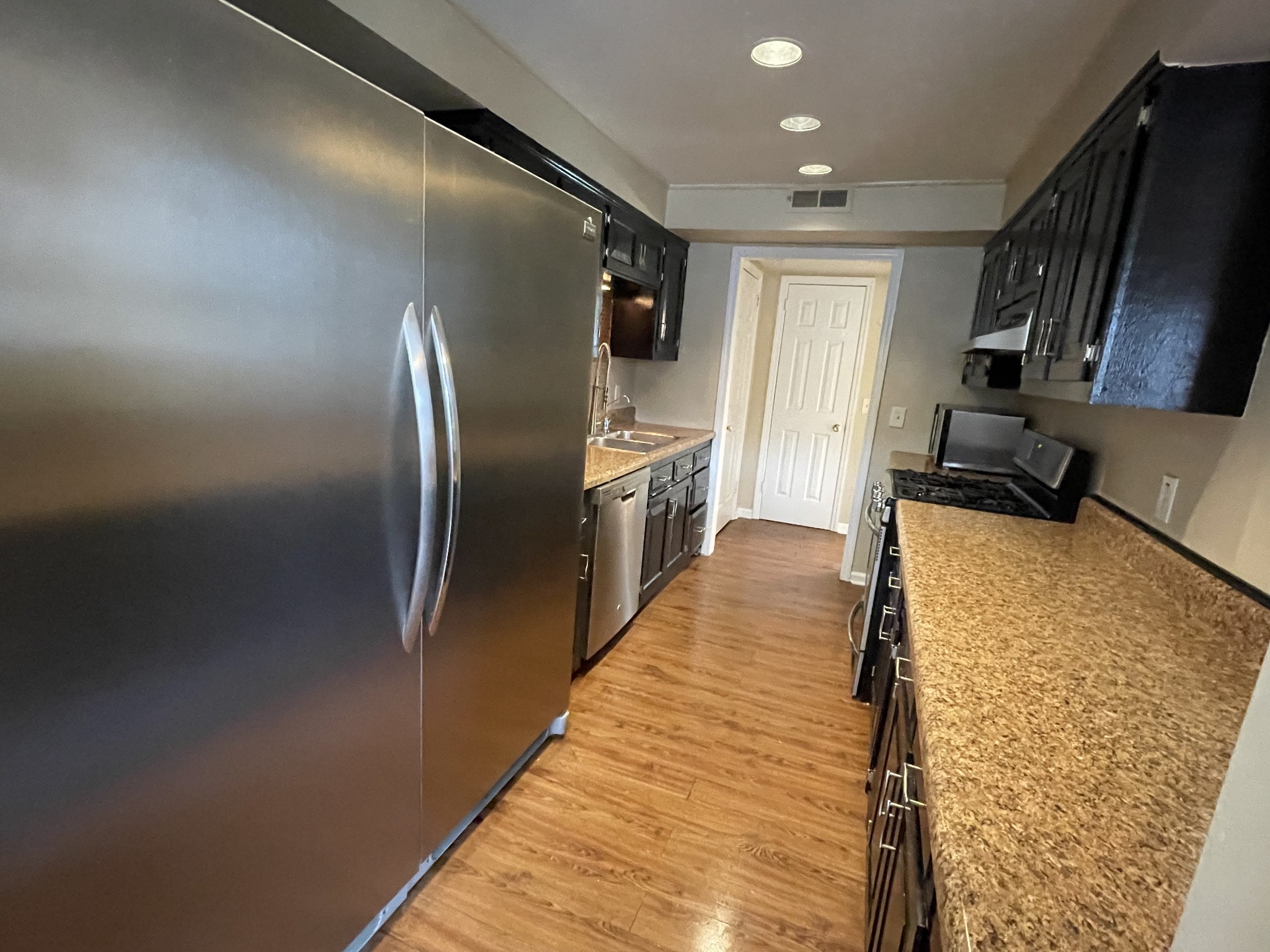 4001 Anderson Road, Unit V108 Nashville, TN 37217 - Photo 10 of 17 Gallery Image 10