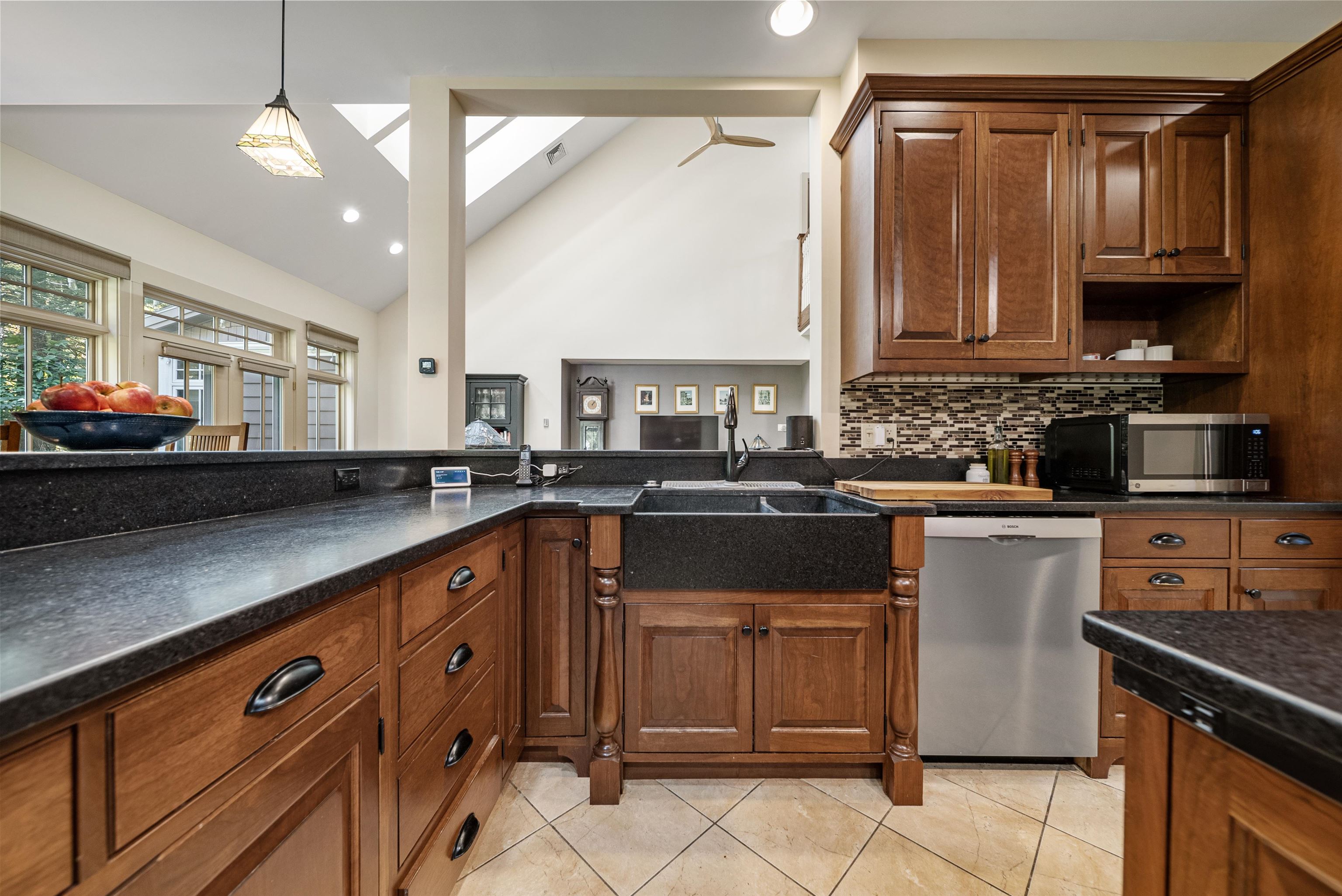 6 Reserve Place Concord, NH 03301 - Photo 28 of 60