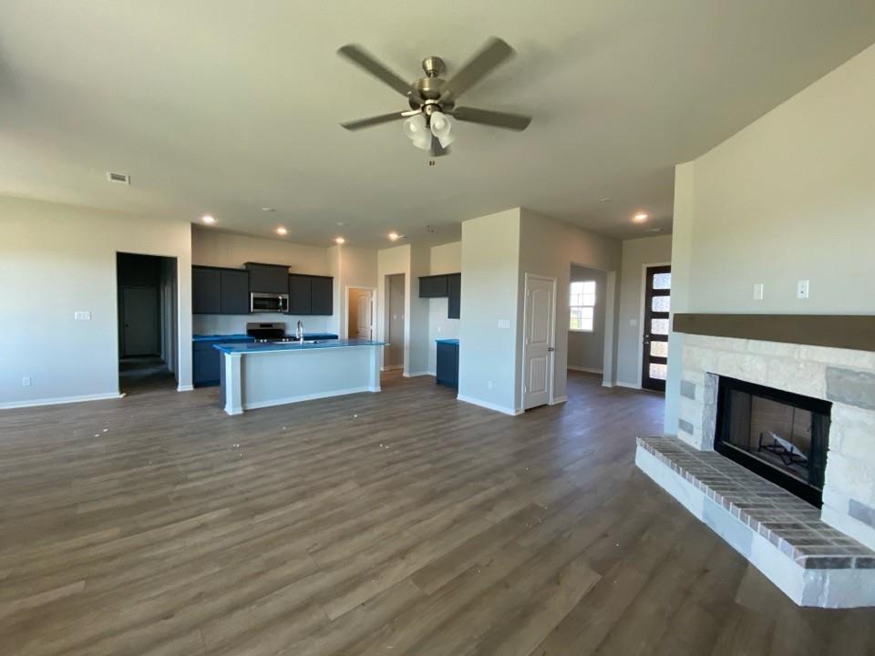 900 County Road 200 Valley View, TX 76272 - Photo 8 of 18