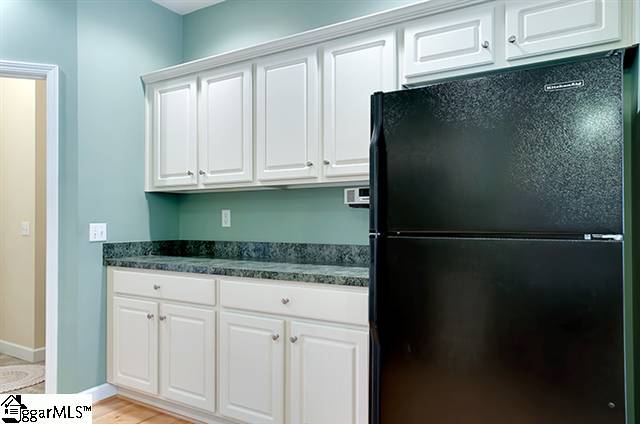 904 Abner Creek Road Greer, SC 29651 - Photo 8 of 25 Gallery Image 8