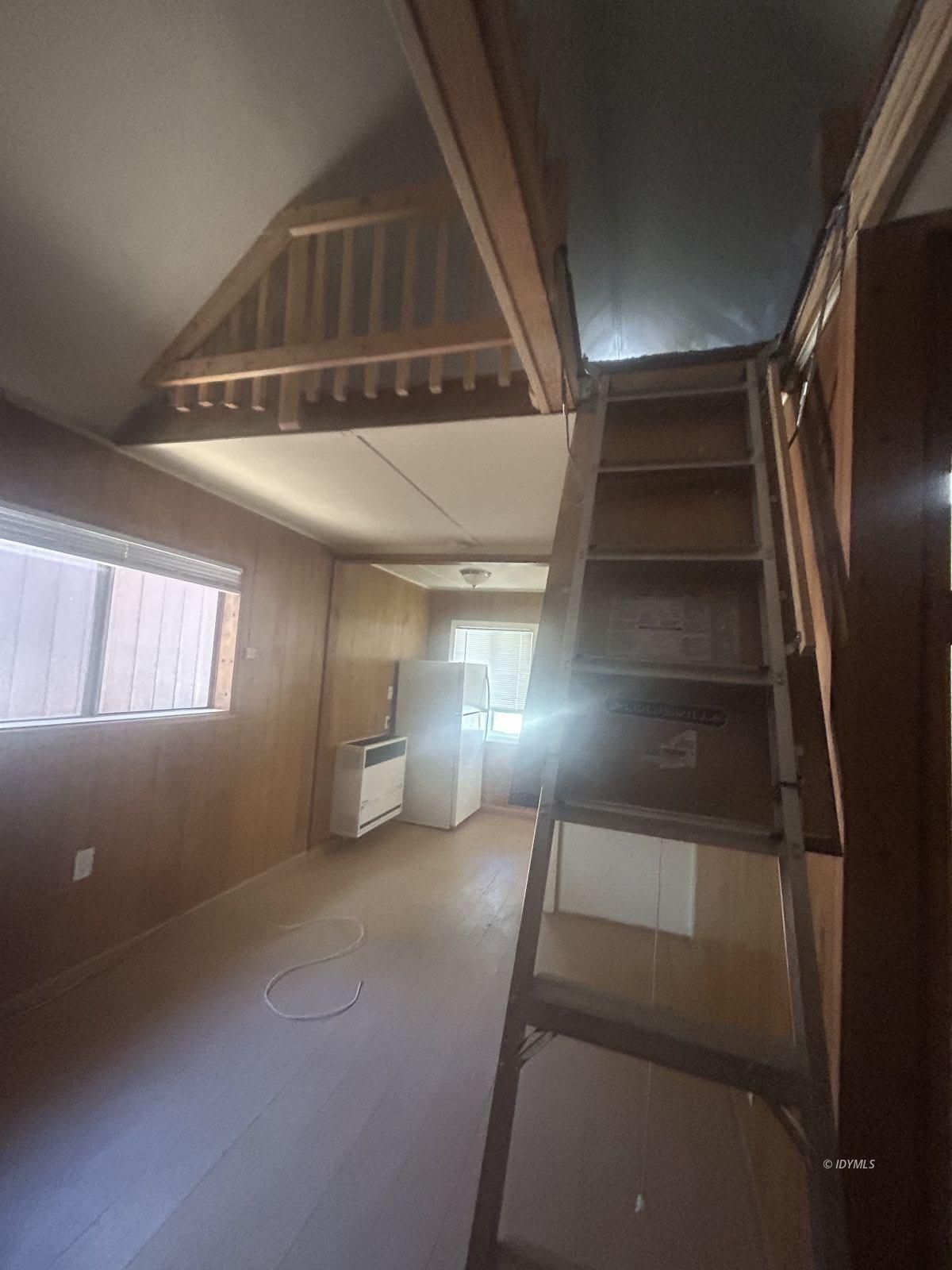 25055 Marion Ridge Drive, Unit 9 Idyllwild, CA 92549 - Photo 8 of 11 a view of entryway