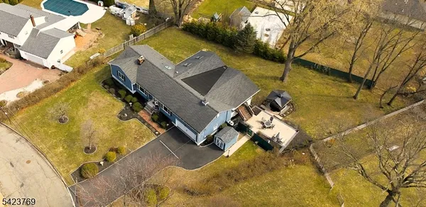 $850,000 | 4 Glencove Road, Morris Plains, NJ 07950