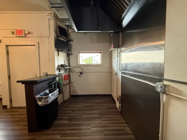 a view of a storage & utility room