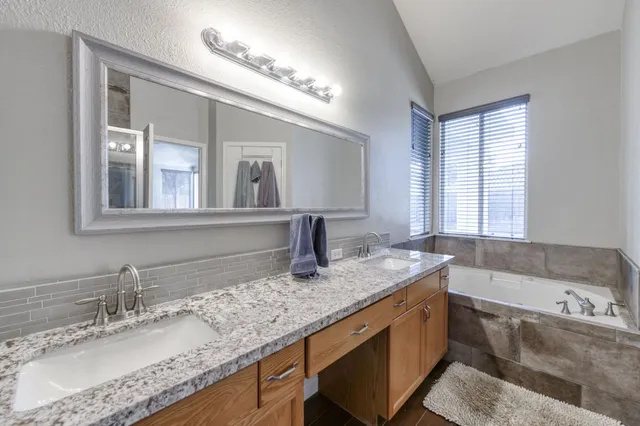 $599,500 | 2334 Sierra Madre Avenue, Clovis, CA 93611