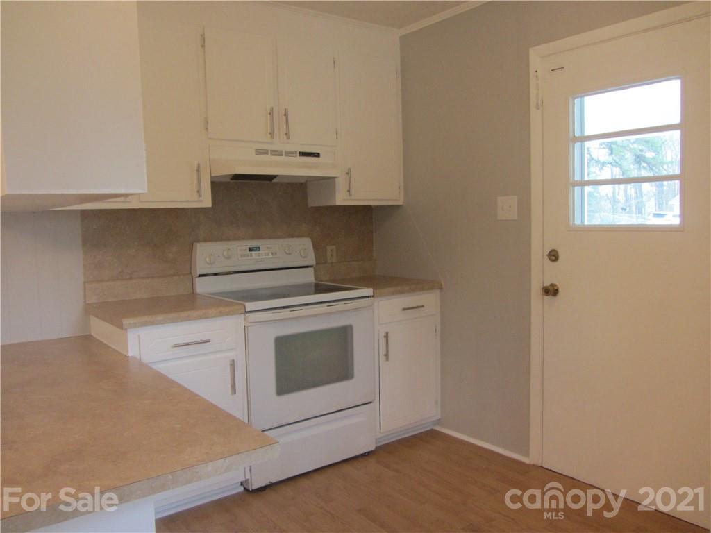844 State Rd S-29-608, Unit 93 Lancaster, SC 29720 - Photo 4 of 14 Gallery Image 4