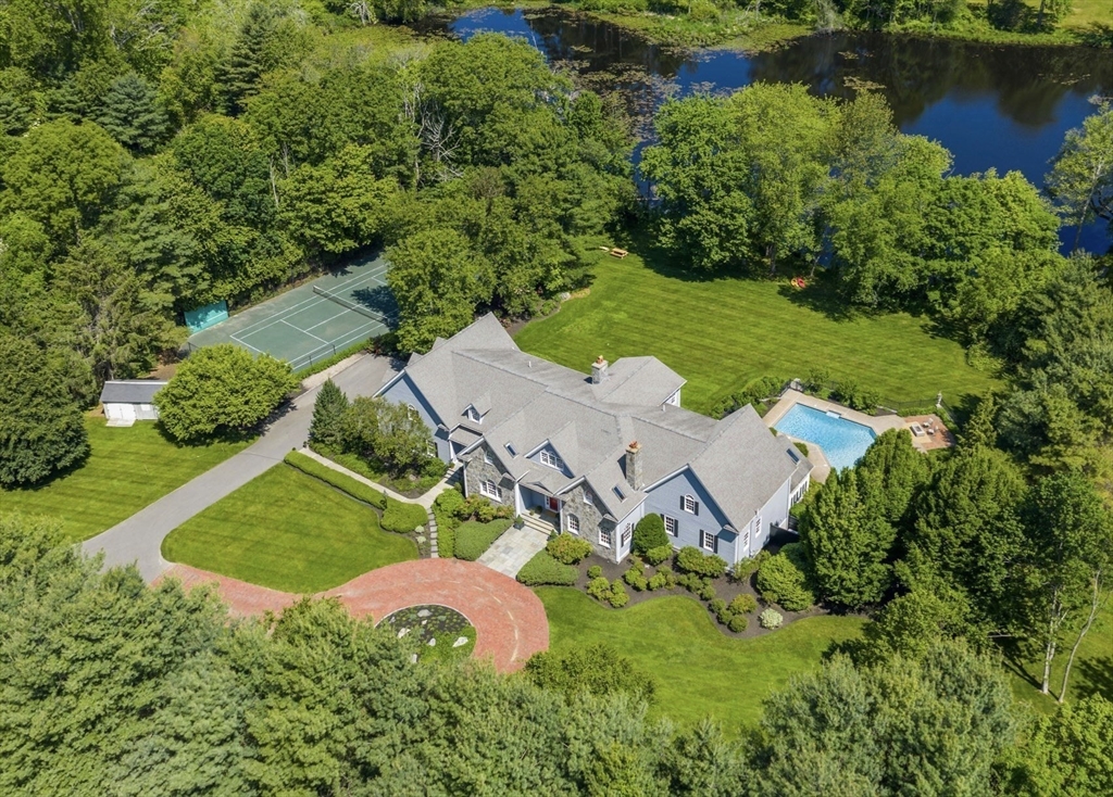 21 A Farm Street Dover, MA 02030 - Photo 1 of 33