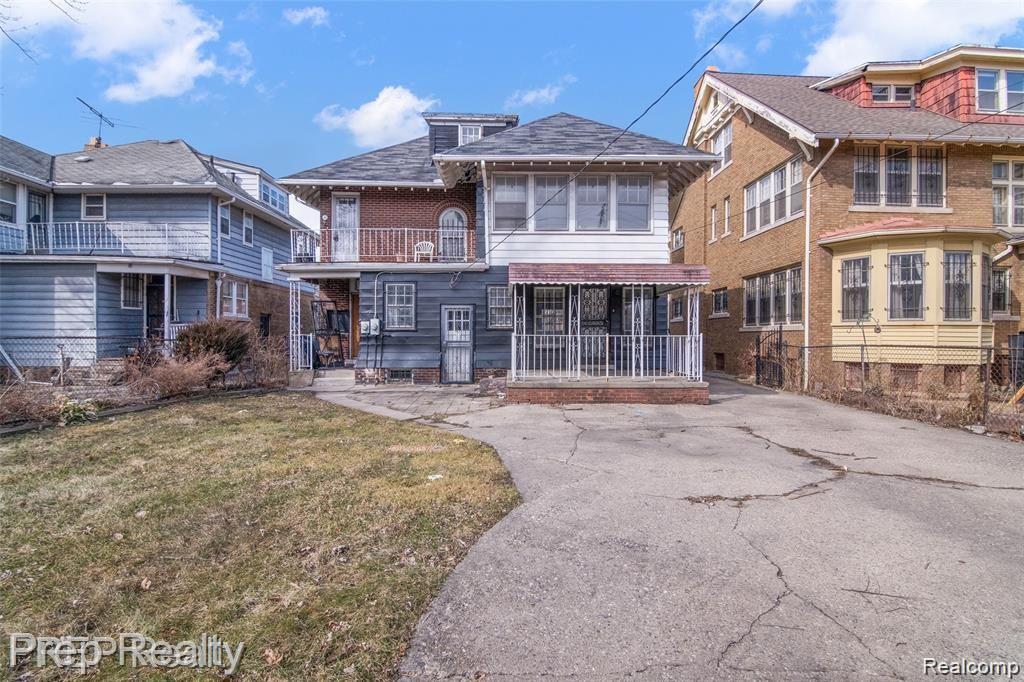 2221 Atkinson Street Detroit, MI 48206 - Photo 41 of 45 Exterior Rear