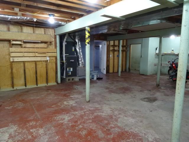 605 West Vine Street Butler, MO 64730 - Photo 38 of 48