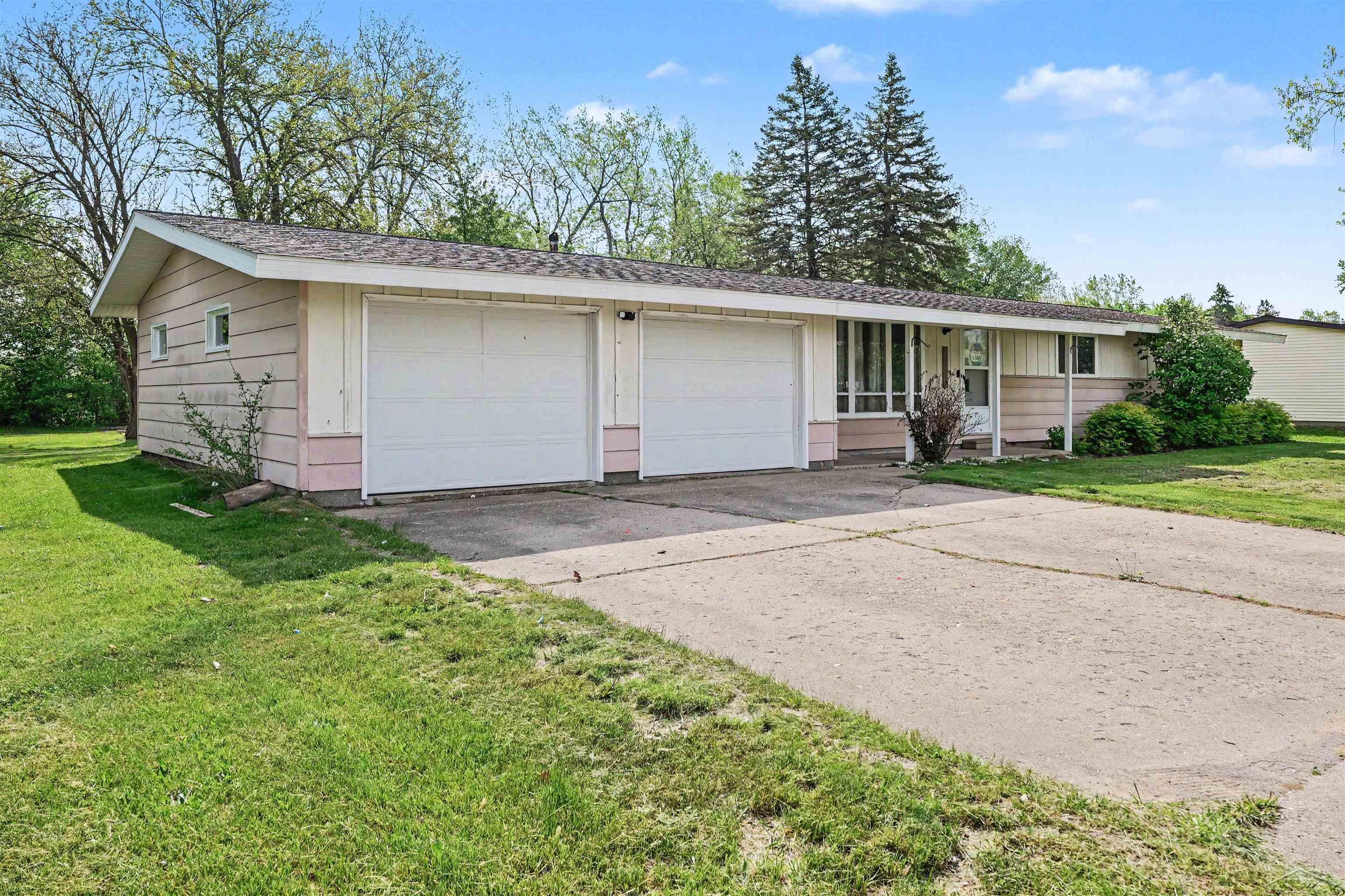 12139 Ulmer Road Birch Run, MI 48415 - Photo 3 of 26