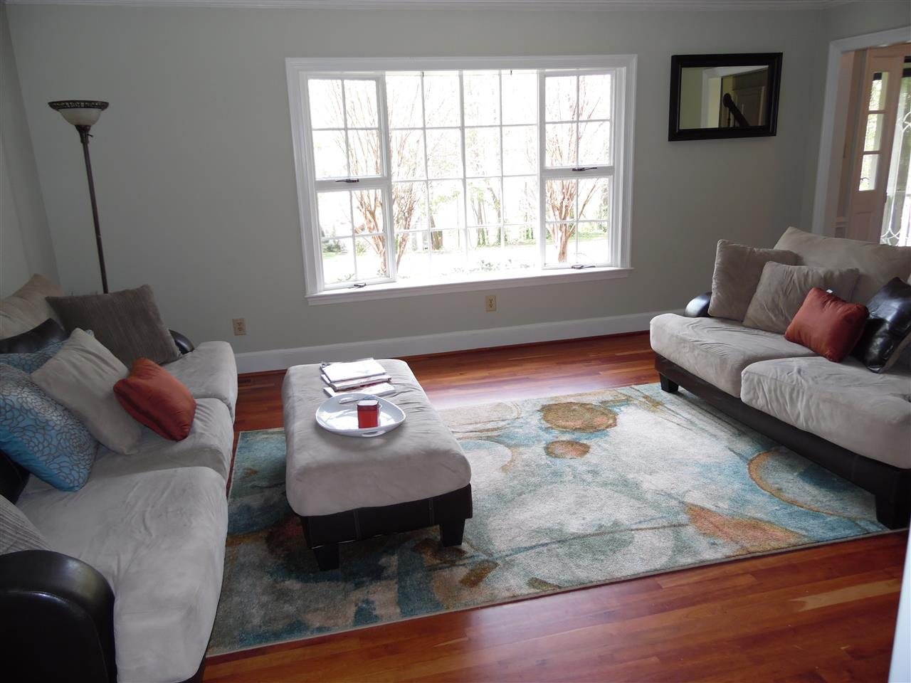 8604 Oneal Road Raleigh, NC 27613 - Photo 4 of 19 Living Room