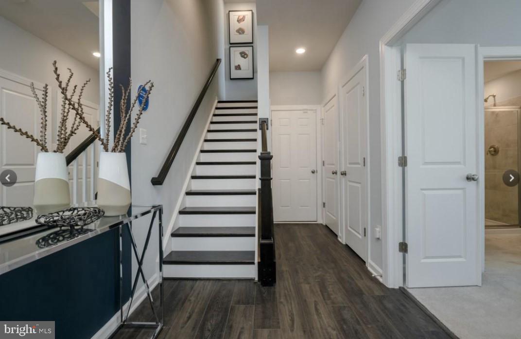 8249 Front Loop, Unit T007 Rockville, MD 20855 - Photo 2 of 15