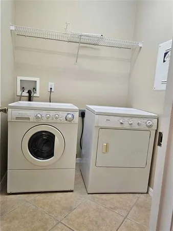 $2,100 | 1120 Blackwater Drive, Wesley Chapel, FL 33543