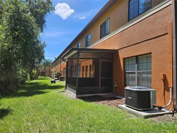 $2,100 | 1120 Blackwater Drive, Wesley Chapel, FL 33543