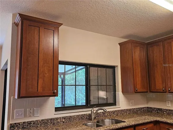 $2,100 | 1120 Blackwater Drive, Wesley Chapel, FL 33543