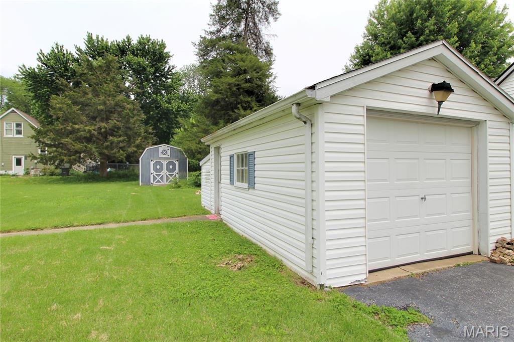 1800 East B Street Belleville, IL 62221 - Photo 35 of 45