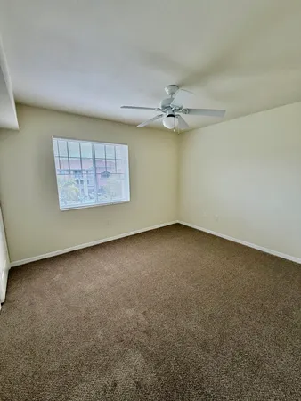 $2,100 | 6510 Emerald Dunes Drive, Unit 304, West Palm Beach, FL 33411