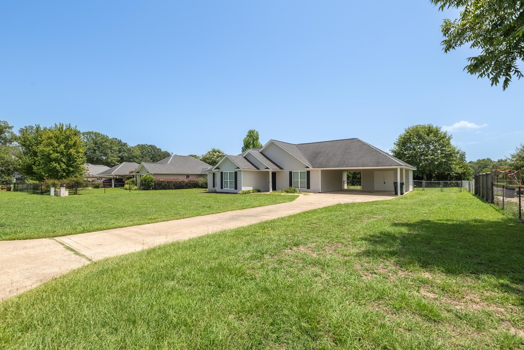355 Owens Road Fort Mitchell, AL 36856 - Photo 5 of 49 Gallery Image 5