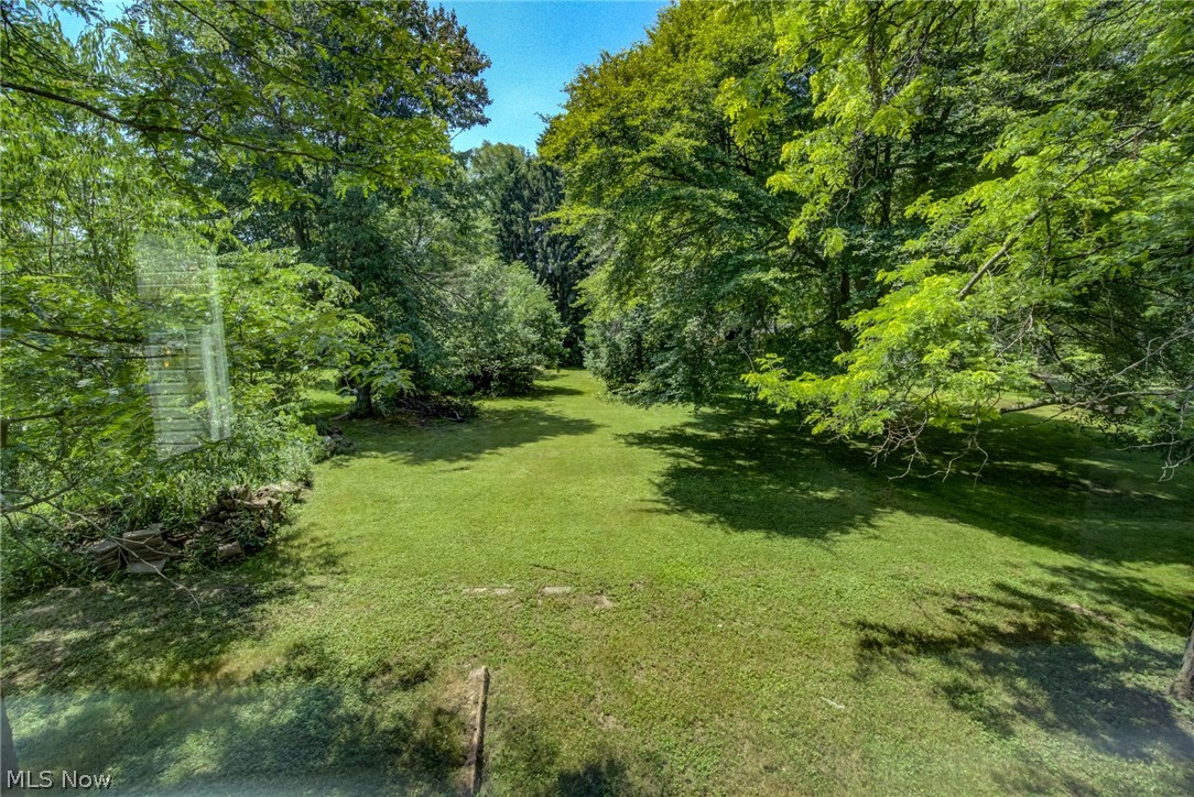 113 Mapleridge Road Chagrin Falls, OH 44022 - Photo 33 of 35