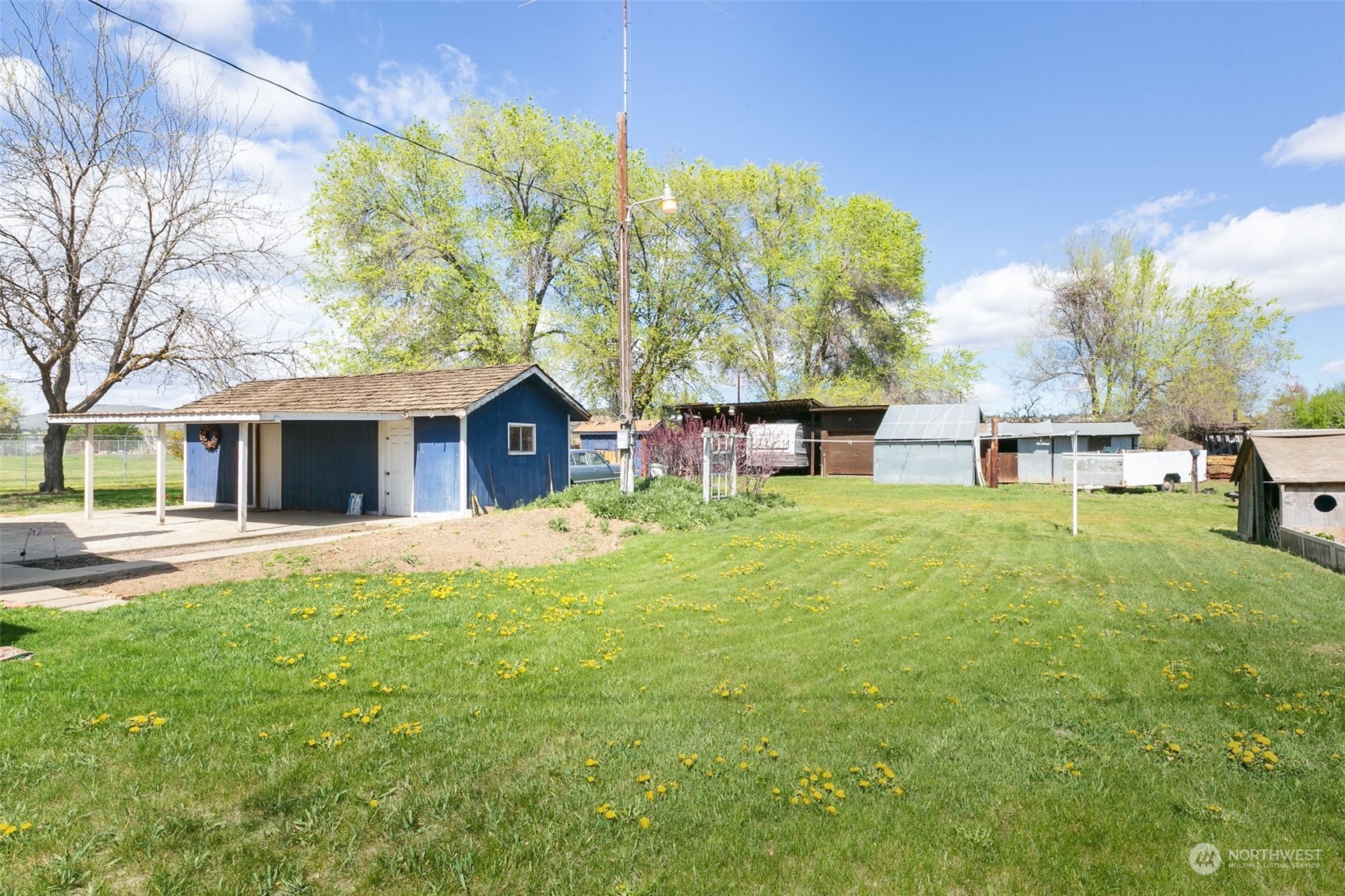 8209 Wide Hollow Road Yakima, WA 98908 - Photo 3 of 24 Gallery Image 3