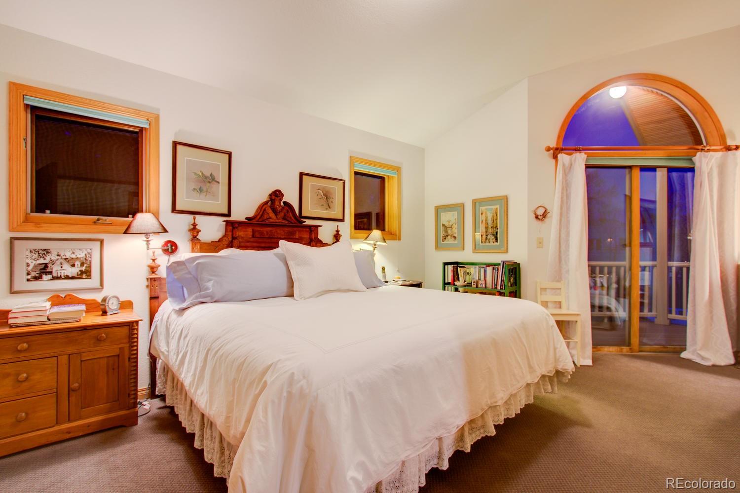 2313 Mapleton Avenue Boulder, CO 80304 - Photo 31 of 35 a bedroom with bed and dresser