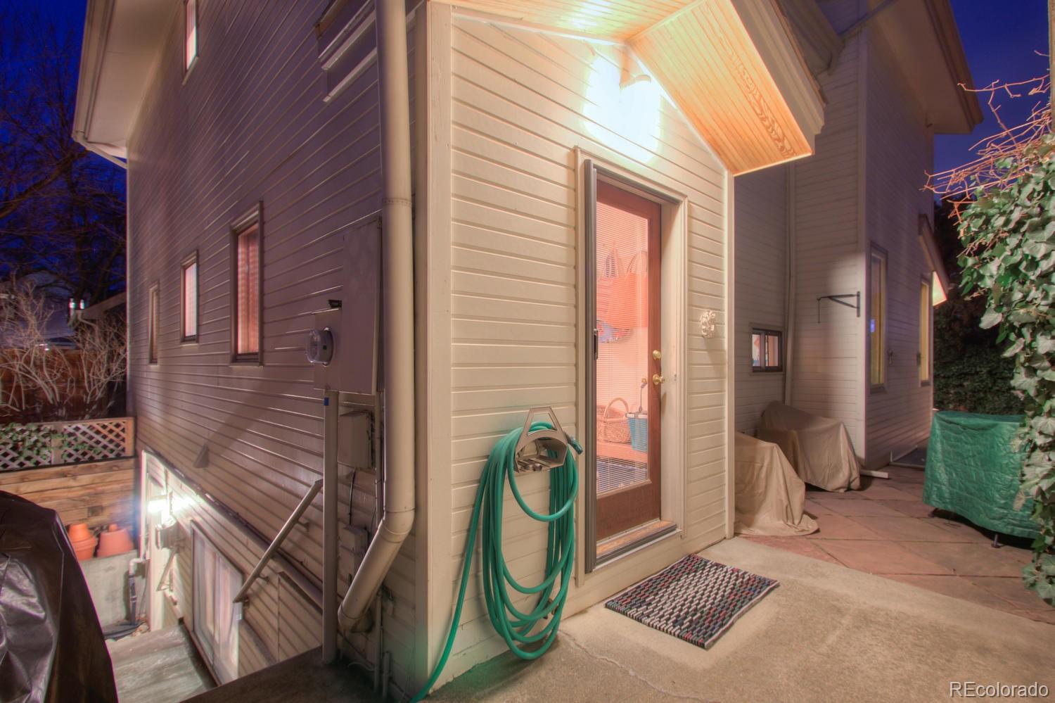 2313 Mapleton Avenue Boulder, CO 80304 - Photo 7 of 35 a view of outdoor space