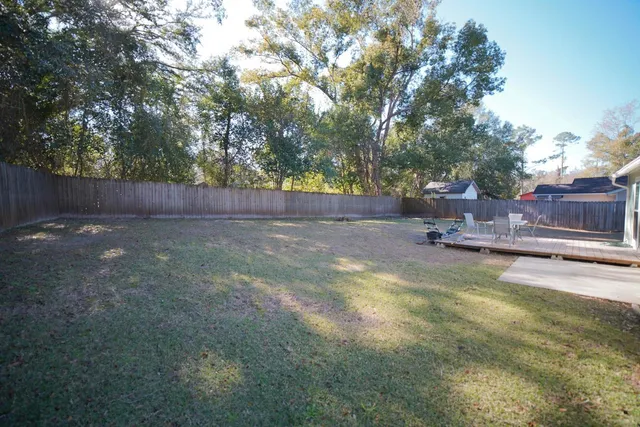 $1,700 | 8609 Kingston Court, Tallahassee, FL 32311