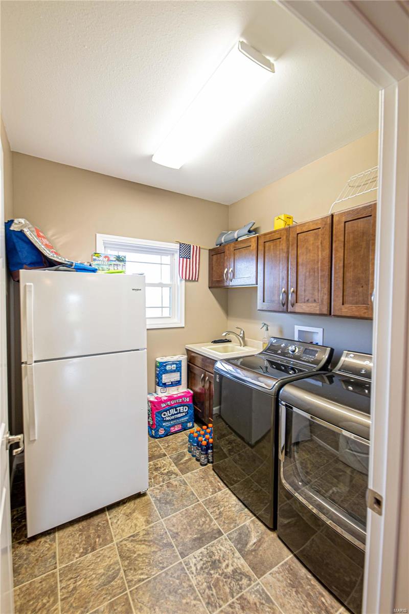 13908 Schuster Road Pocahontas, IL 62275 - Photo 15 of 28