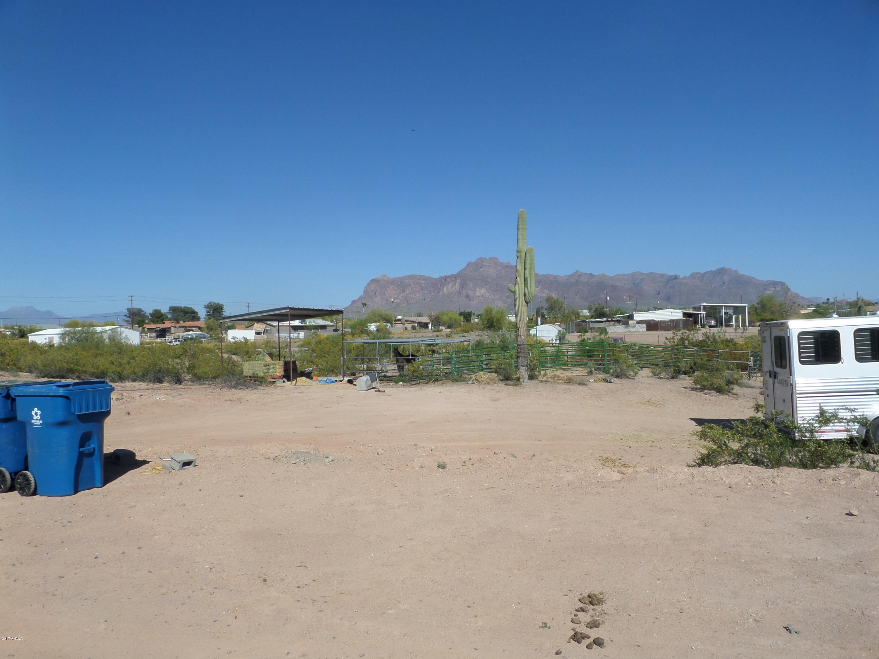 155 South Colt Road Apache Junction, AZ 85119 - Photo 3 of 17 SAM_0862