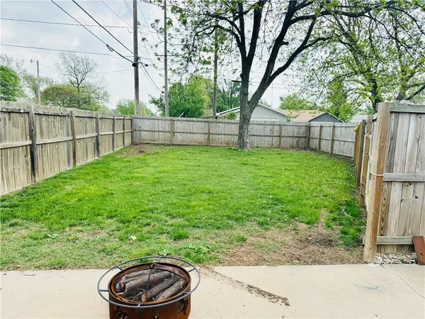 $155,000 | 721 North 2nd Street, Iola, KS 66749