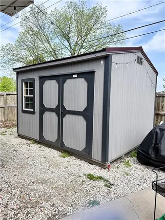 $155,000 | 721 North 2nd Street, Iola, KS 66749